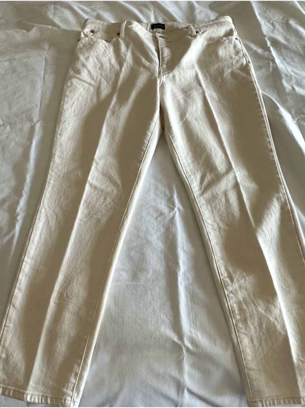 Talbots Slim Ankle Jeans in Cream